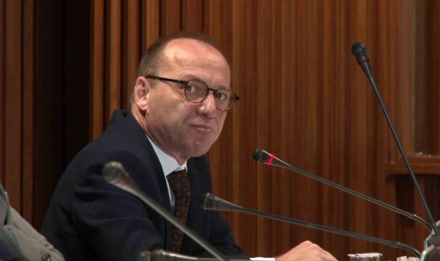 İstanbul'da metrobüslere, özel günlerde FSM Köprüsü'nü kullanma kararı