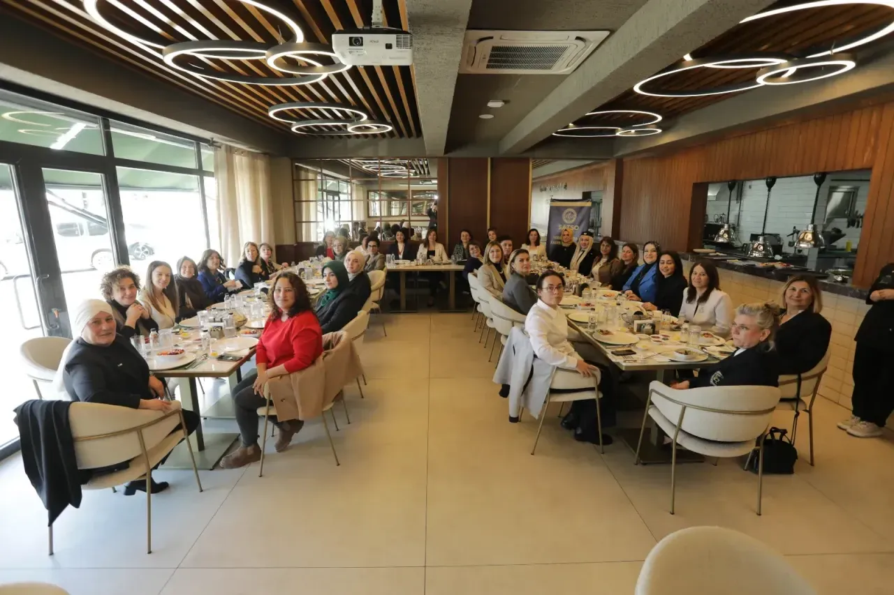 Kadın Girişimciler yılın son toplantısını gerçekleştirdi