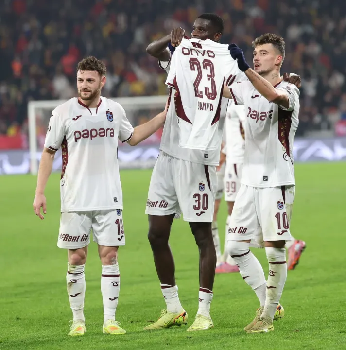 Karadeniz fırtınası, zirveye bir adım daha yaklaştı