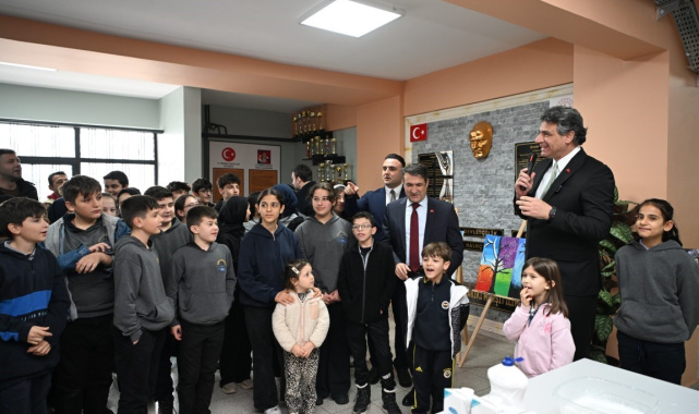 Kartepe Belediye Başkanı Kocaman, öğrencilerle bir araya geldi