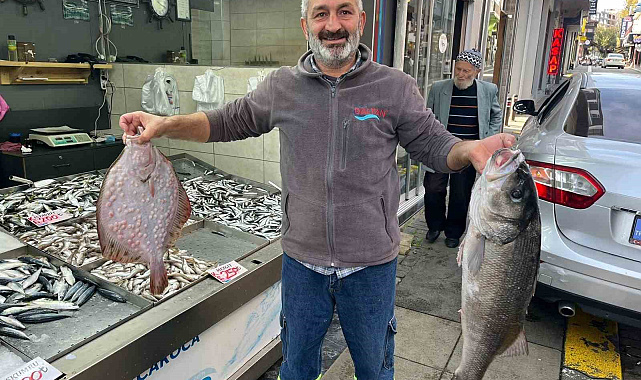 Kilosu bin liradan tezgaha indi, ilgi odağı oldu