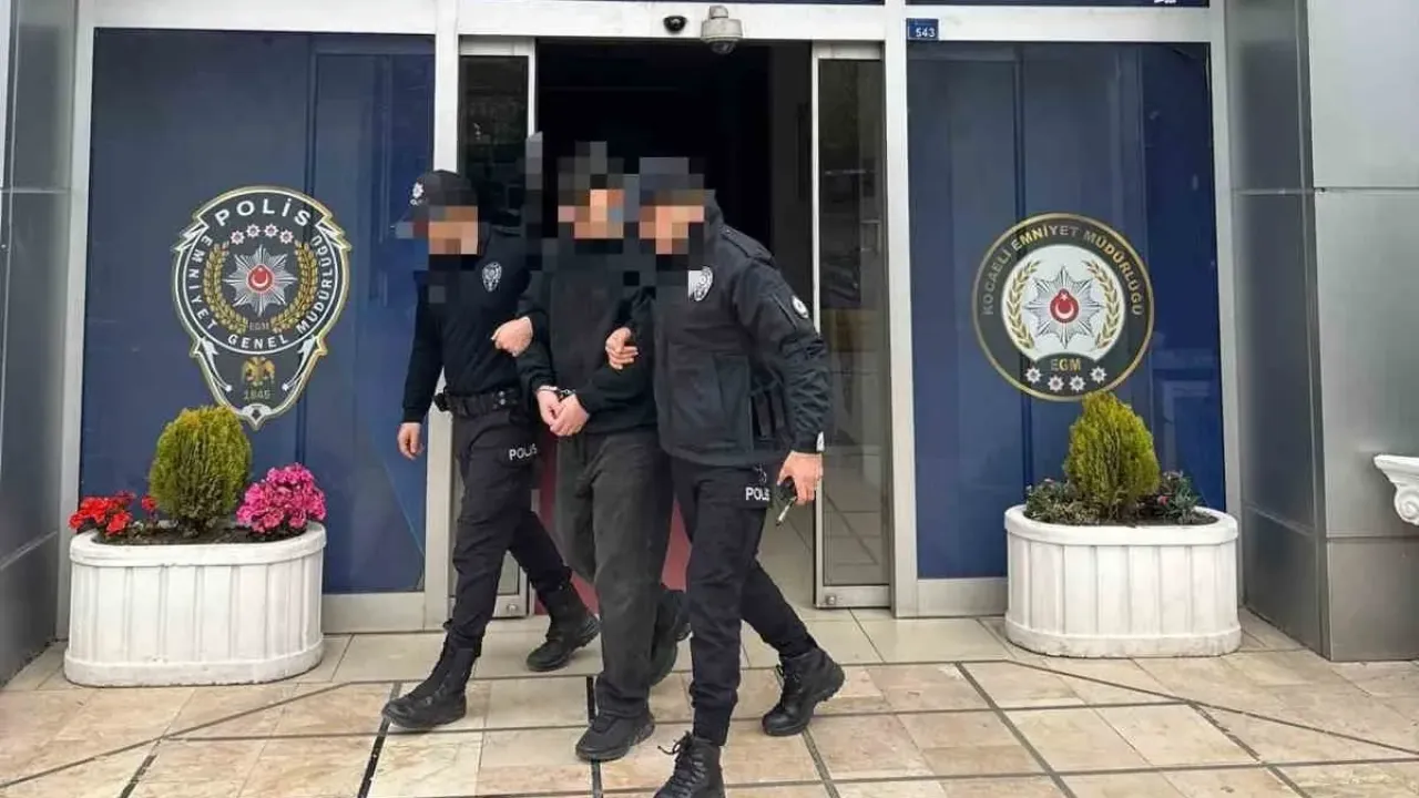 Kocaeli’de 32.7 gram esrarla yakalanan şüpheli tutuklandı