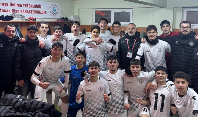 Körfez Gençlerbirliği, U-18 Ligi'nde liderliğe yükseldi
