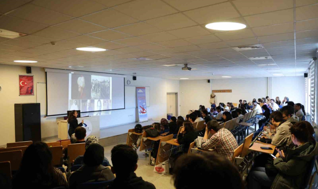 Liderliğin günümüzdeki rolü öğrencilere anlatıldı