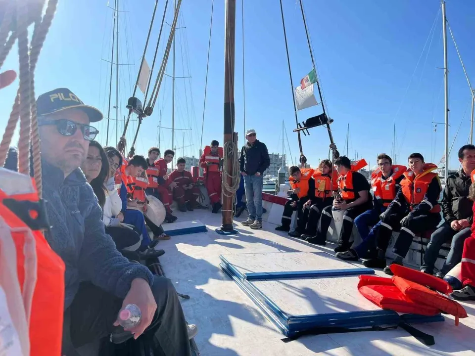 Liseli denizciler Avrupa’ya açılıyor