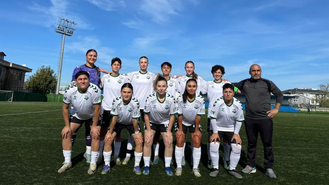 Maddi imkansızlıklar deplasmana engel oldu! Sakarya Kadın FK hükmen galip