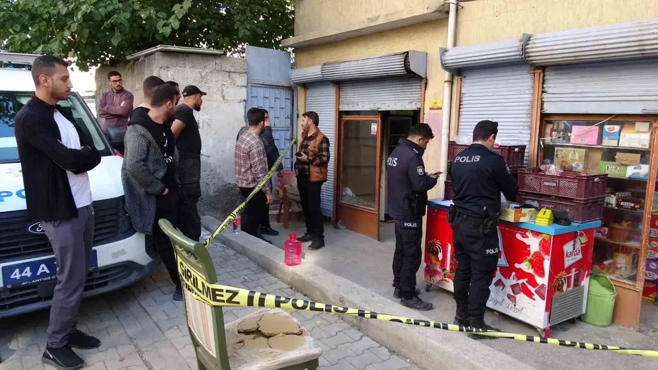 Malatya’da bir kişi iş yerinde ölü bulundu