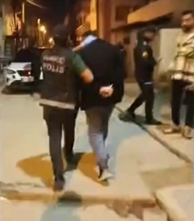 Manisa'da uyuşturucu operasyonunda 14 tutuklama