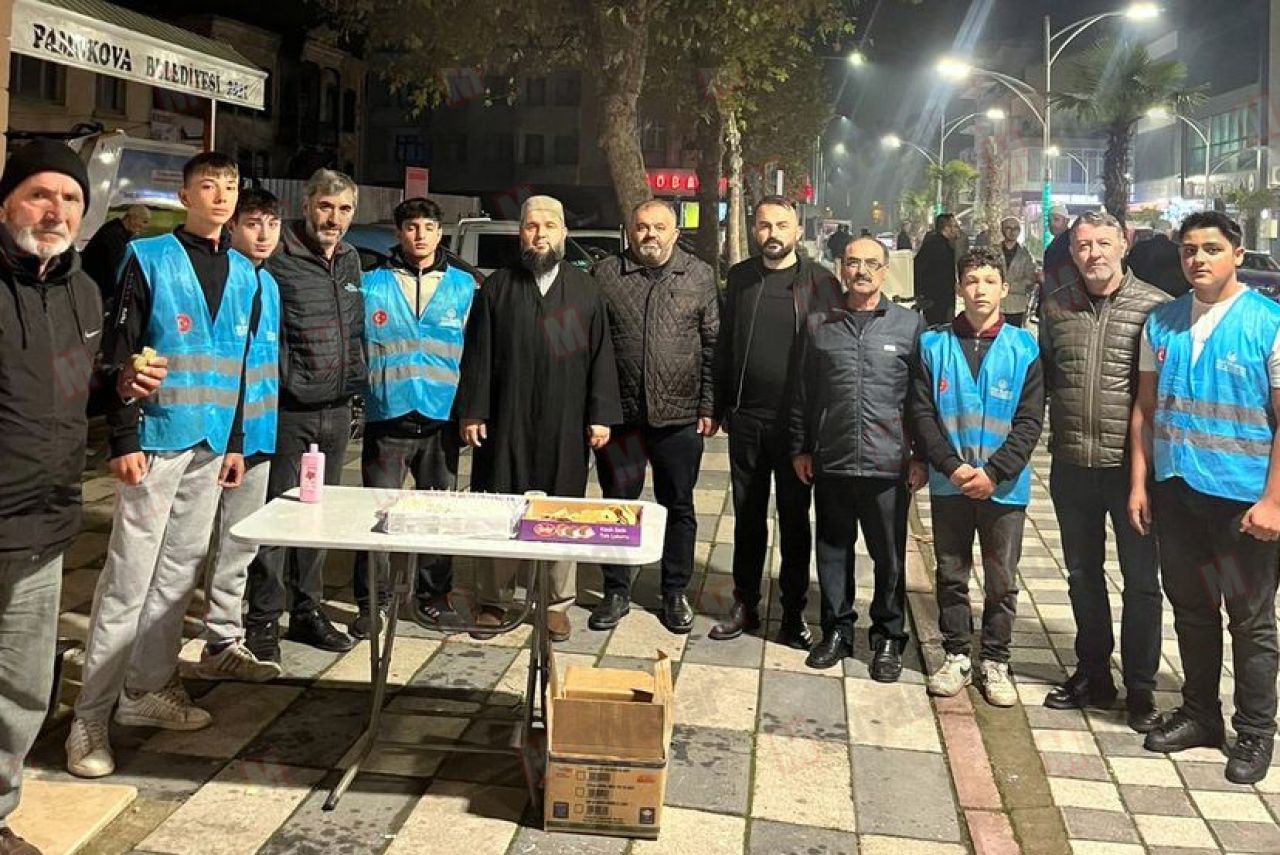 MHP Pamukova Teşkilatı, Atatürk ve silah arkadaşları için Mevlid-i Şerif programı düzenledi