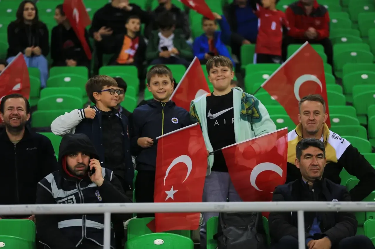 Milli maçtan kareler...