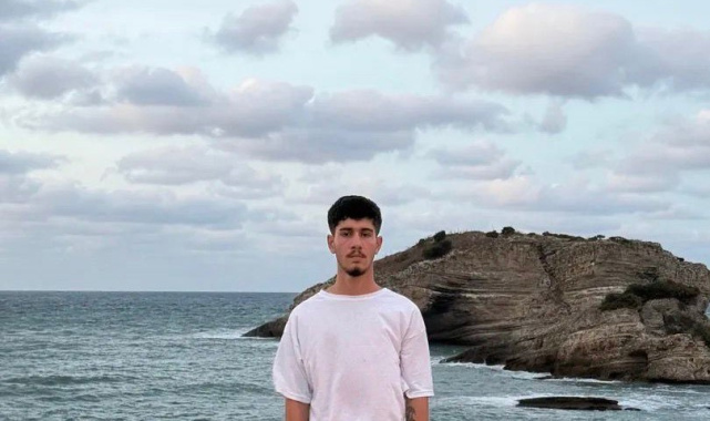 Motosiklet kazası yapan genç sürücü kurtarılamadı