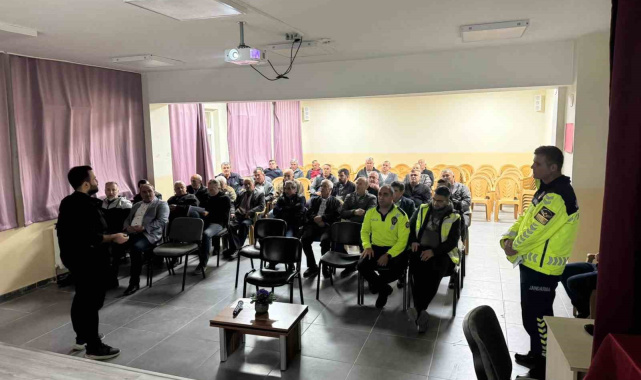Mudurnu'da taşımalı eğitim şoförlerine güvenlik eğitimi