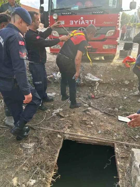 Nar toplamak isterken canından oluyordu: Kuyuya düşen çocuk kurtarıldı