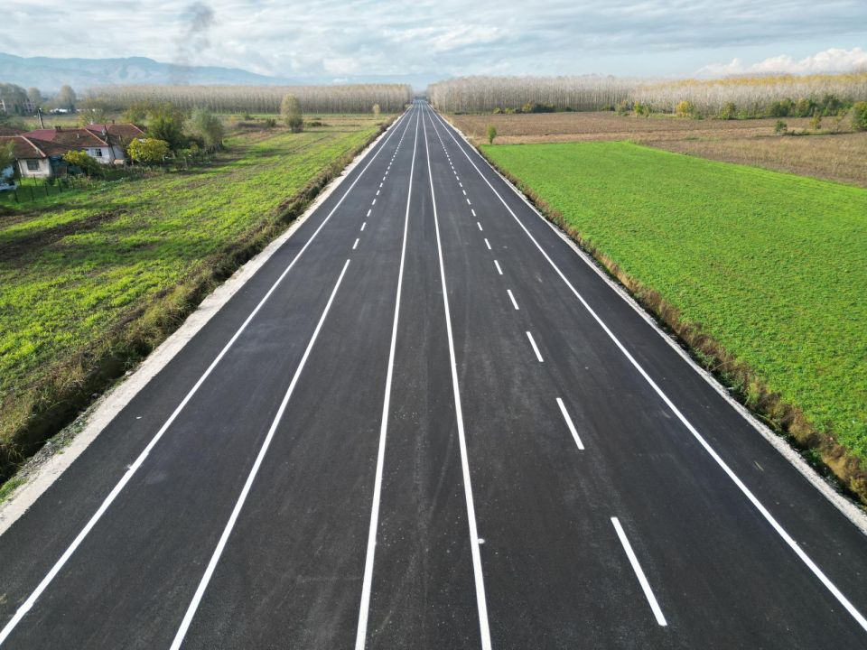 O ilçeye yeni girişi çok yakıştı! 4 yılda tamamlanan bağlantı yolu açıldı