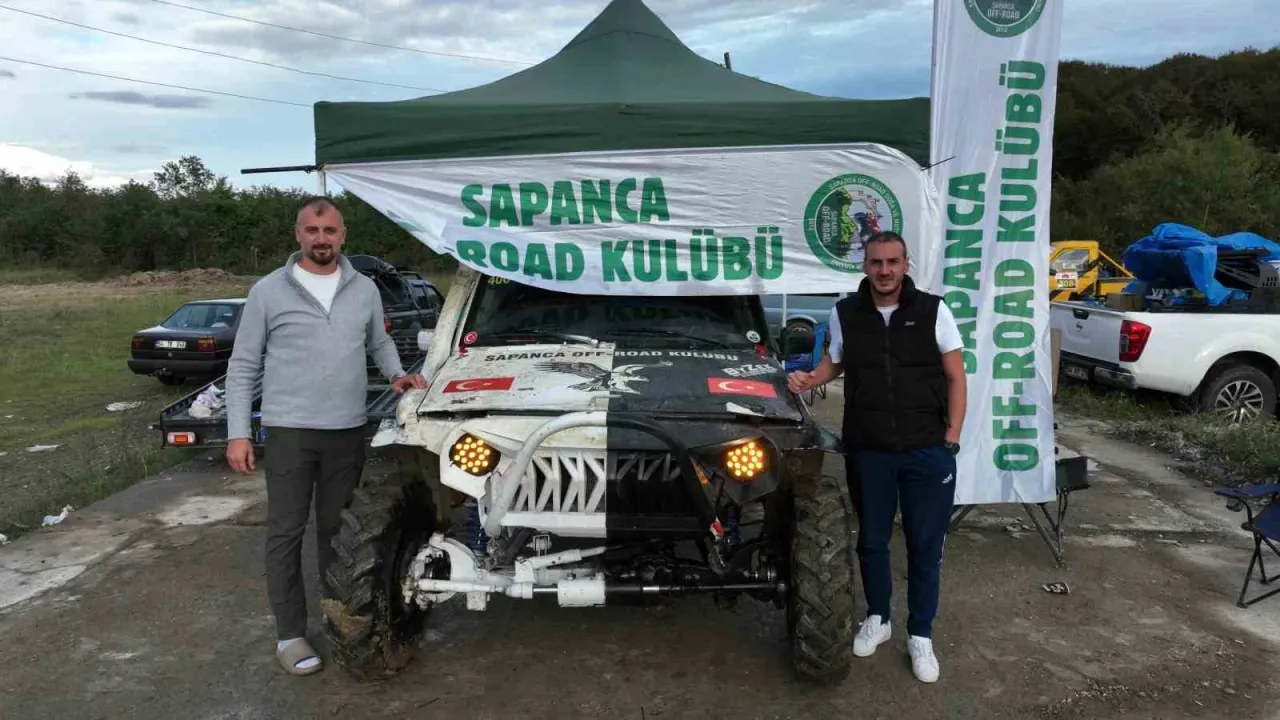 Off-Road’ın şampiyonluk kupası Sapanca’ya geldi