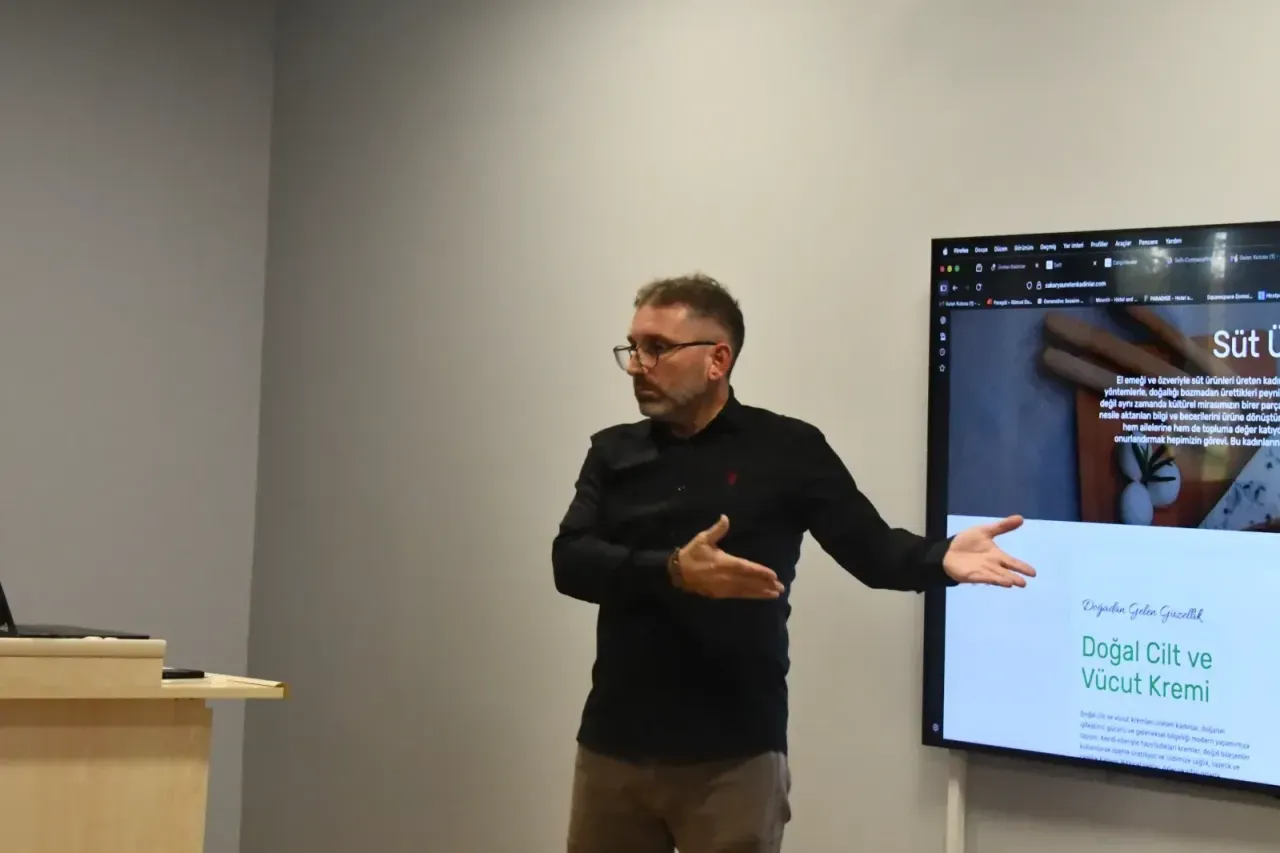 Öğrenci sektörle buluştu: SAÜ'de sektör buluşması