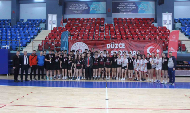 Okul sporları korfbol heyecanı sona erdi