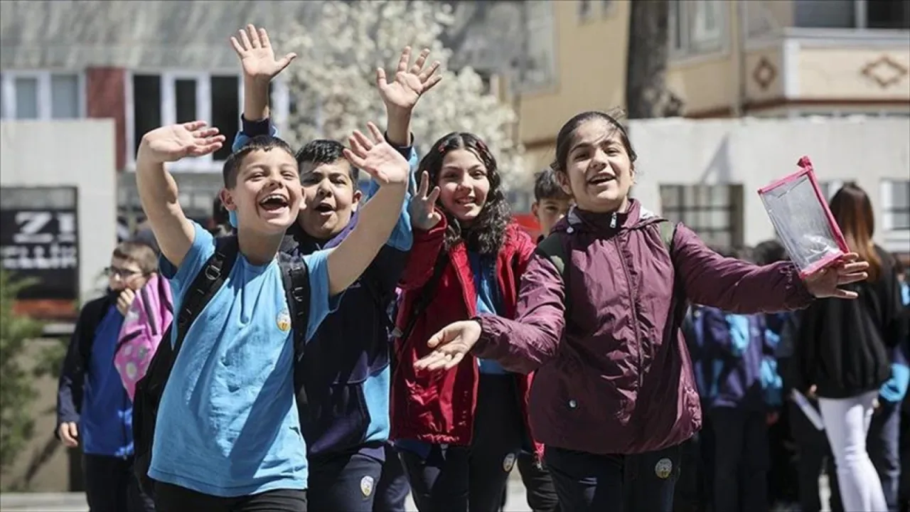 Okullarda ilk ara tatil için son ders zili yarın çalacak