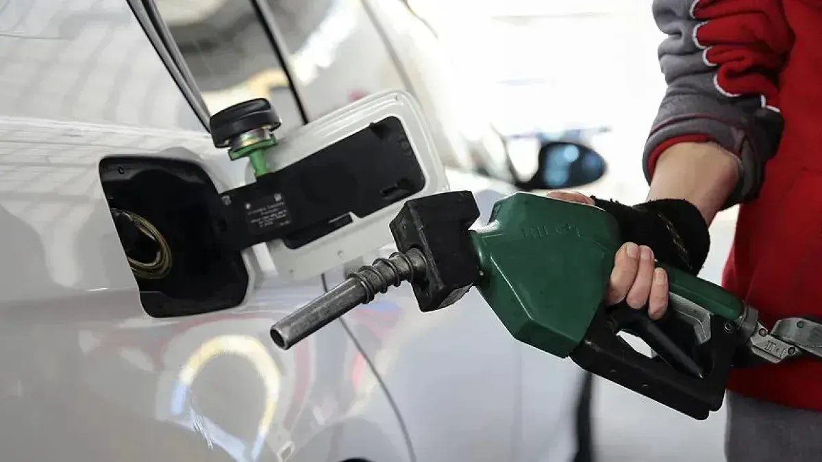 Pompaya da yansıyacak! Benzine indirim geliyor