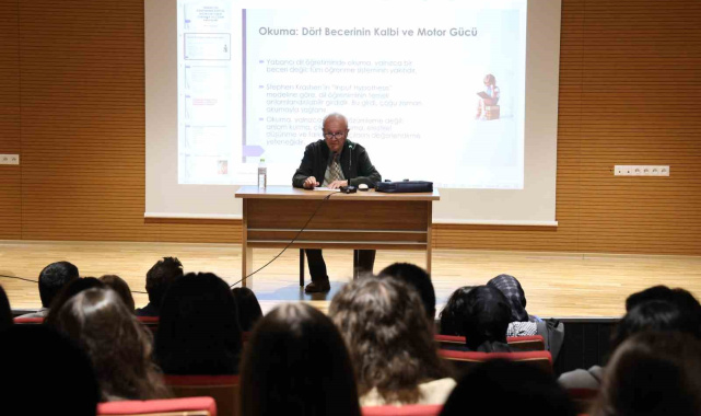 Prof. Dr. Tosun "Dil öğrenirken konuşun, film izleyin"