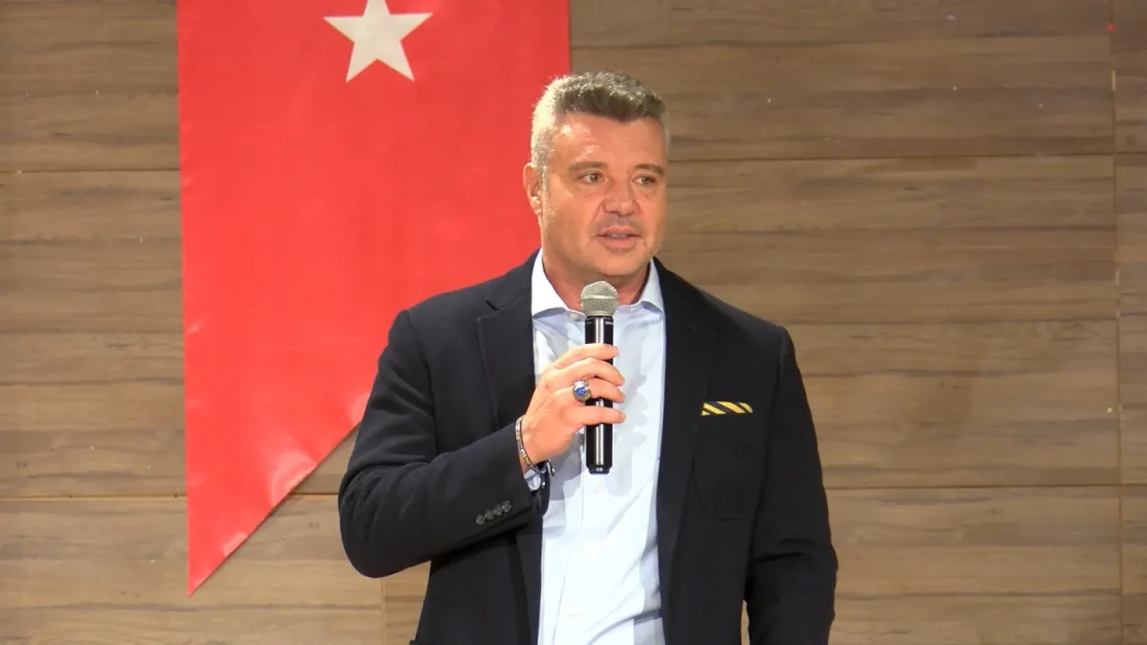 Sadettin Saran: İnşallah sizden aldığımız moralle 3 puanla döneceğiz