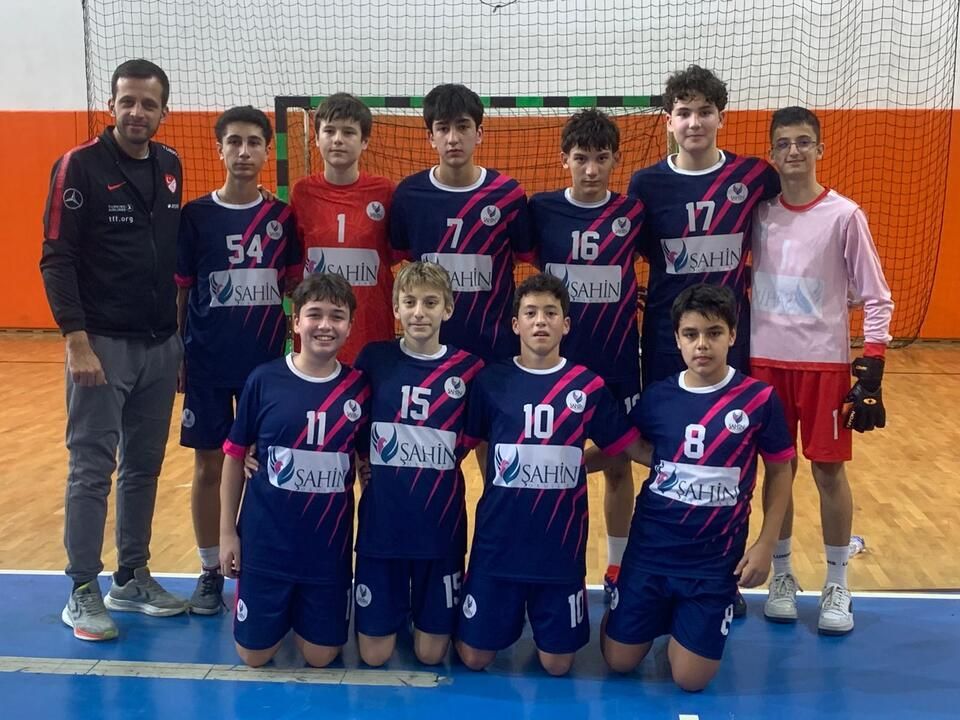Şahin Ortaokulu’ndan futsal resitali: 10-0
