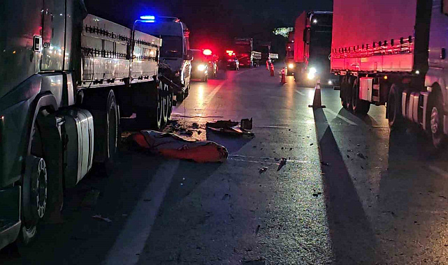 Sakarya Otoyolunda Lastik Değiştirirken Canından Oldu