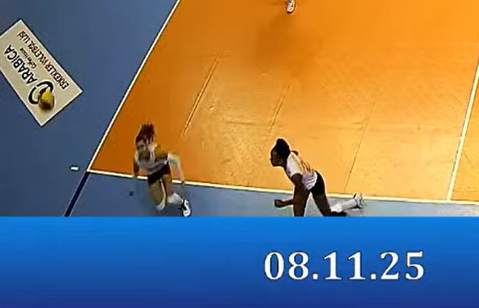 Sakarya Voleybol'da korkutan sakatlık!