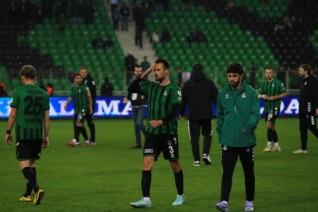 Sakaryaspor çirkin tezahürattan PFDK’lık oldu!