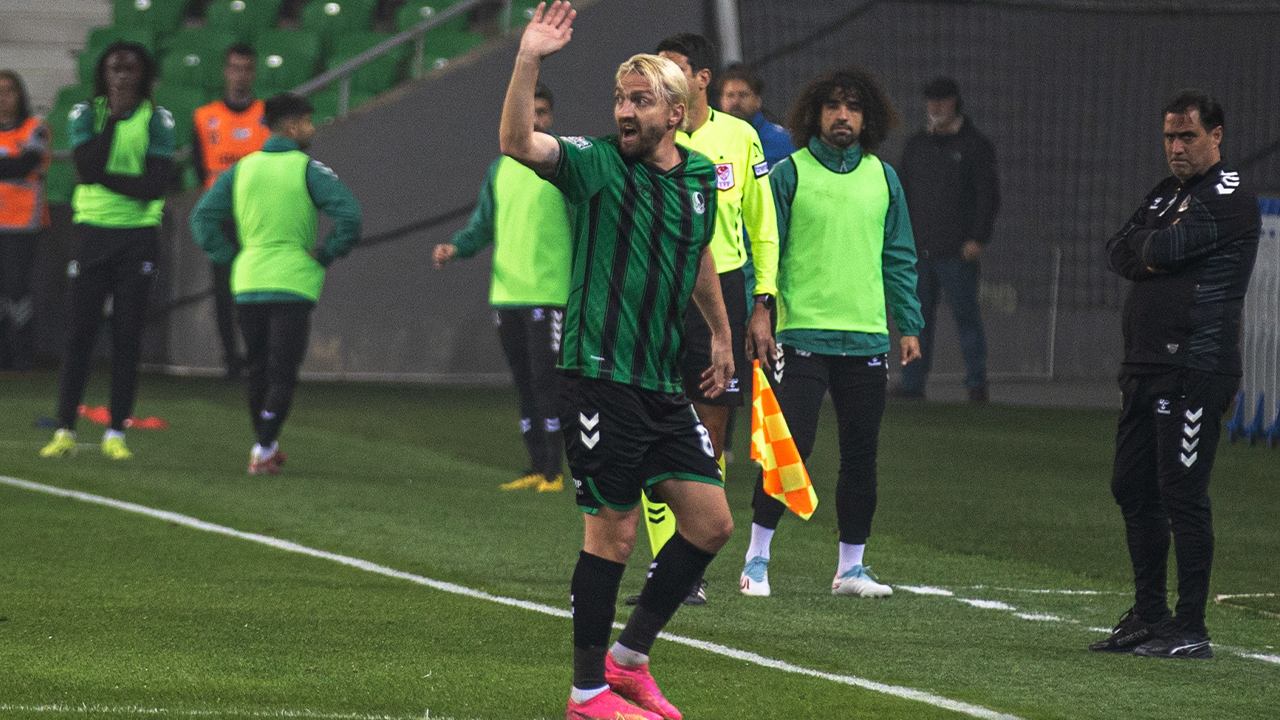 Sakaryaspor'da Caner Erkin kararı! Temsilcisi Sakarya'ya çağrıldı...