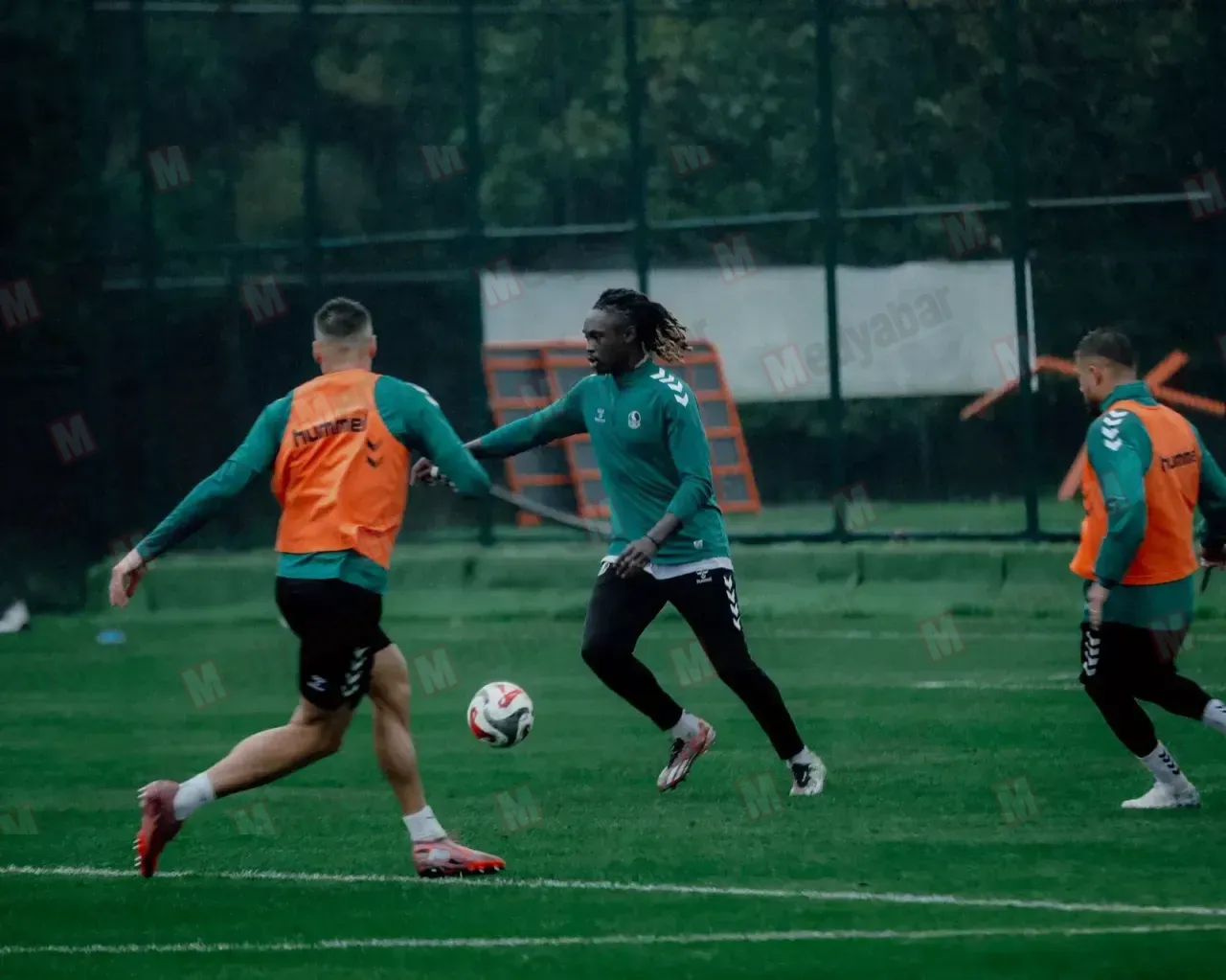 Sakaryaspor’da İstanbul mesaisi başladı!