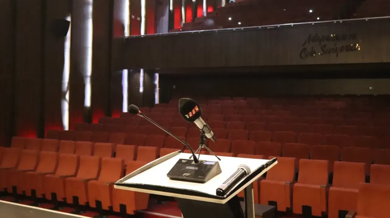 Sakaryaspor'da kongre öncesi yine aynı soru: Kulüp kayyuma kalır mı?