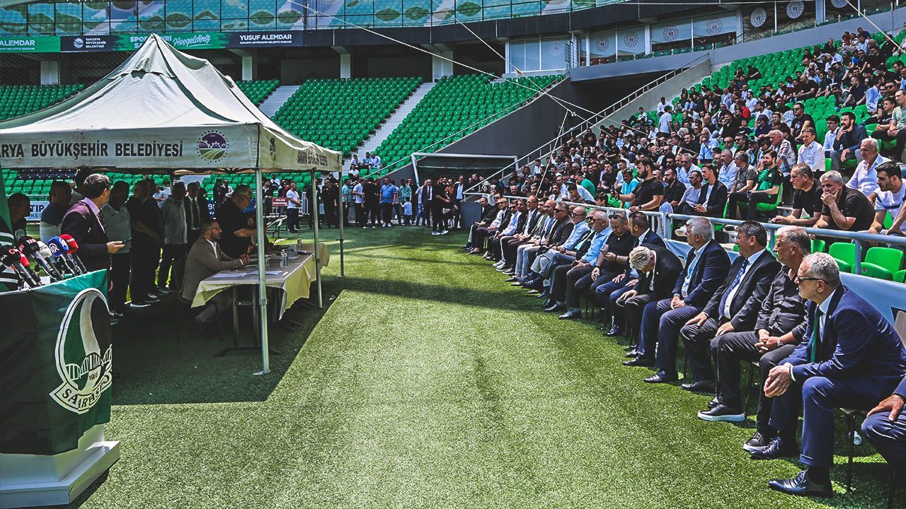 Sakaryaspor’da kongreye saatler var, aday yok!