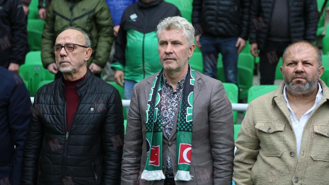 Sakaryaspor’dan genel kurul sonrası açıklama! “Kıratlı yönetimi devam ediyor, yol haritası istişareyle belirlenecek”