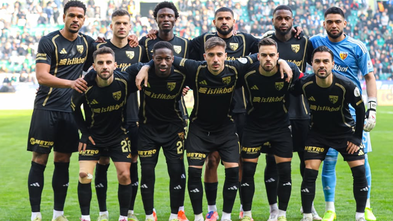 Sakaryaspor, Kayserispor'dan eski oyuncusunu kiralandı!