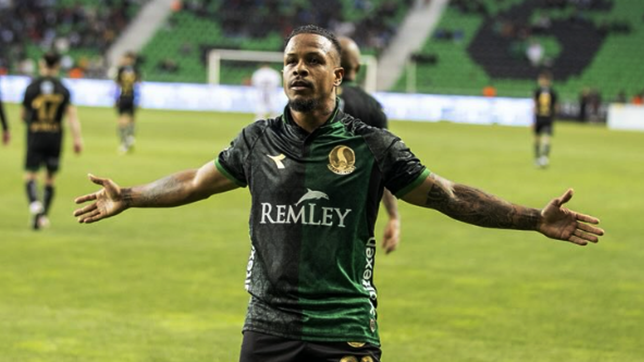 Sakaryaspor taraftarının, Del Valle ile diyaloğu: "Mutlu olduğum yere..."