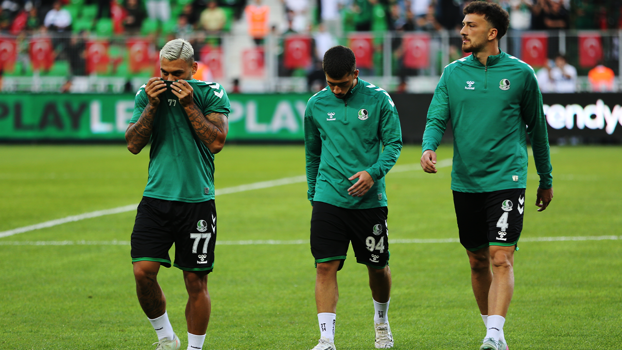 Sakaryaspor uçuruma doğru! 50 milyon TL ödenmezse...