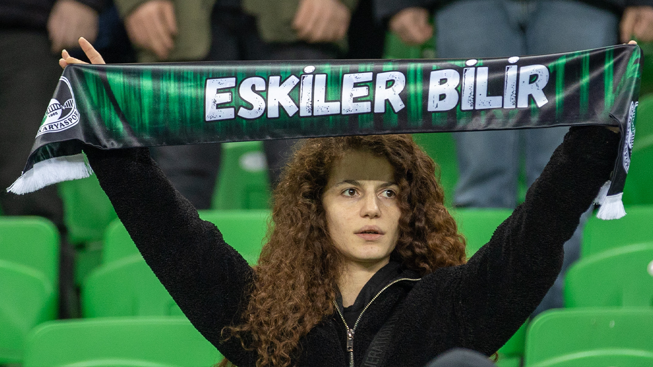 Sakaryaspor'un bu sezon iç saha taraftar ortalaması belli oldu!
