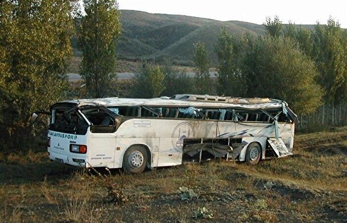 Sakaryaspor yolunda hayatını kaybeden 8 can!