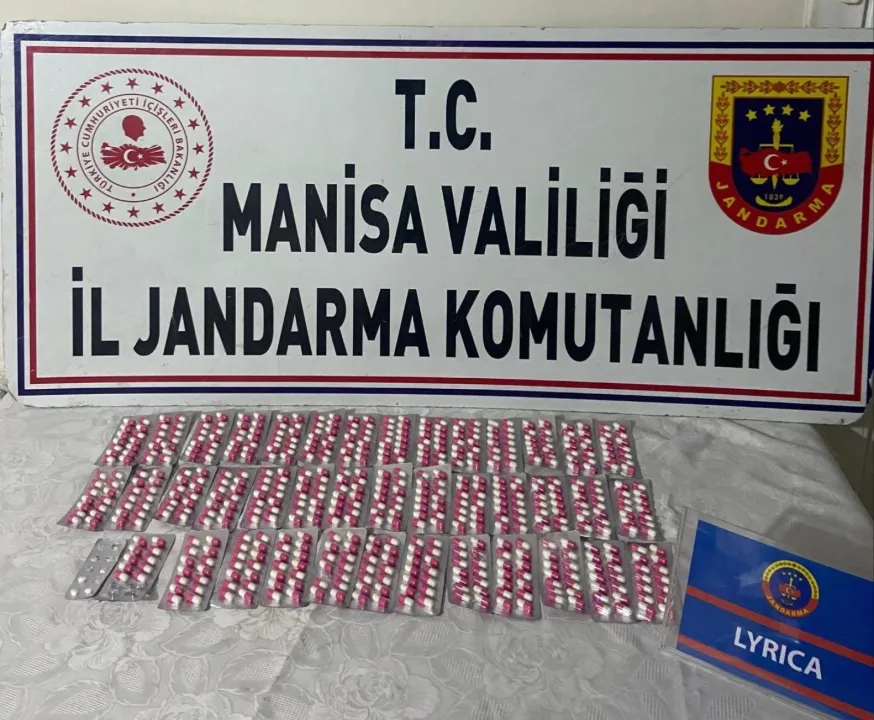Salihli’de uyuşturucu sevkiyatına jandarma engel oldu