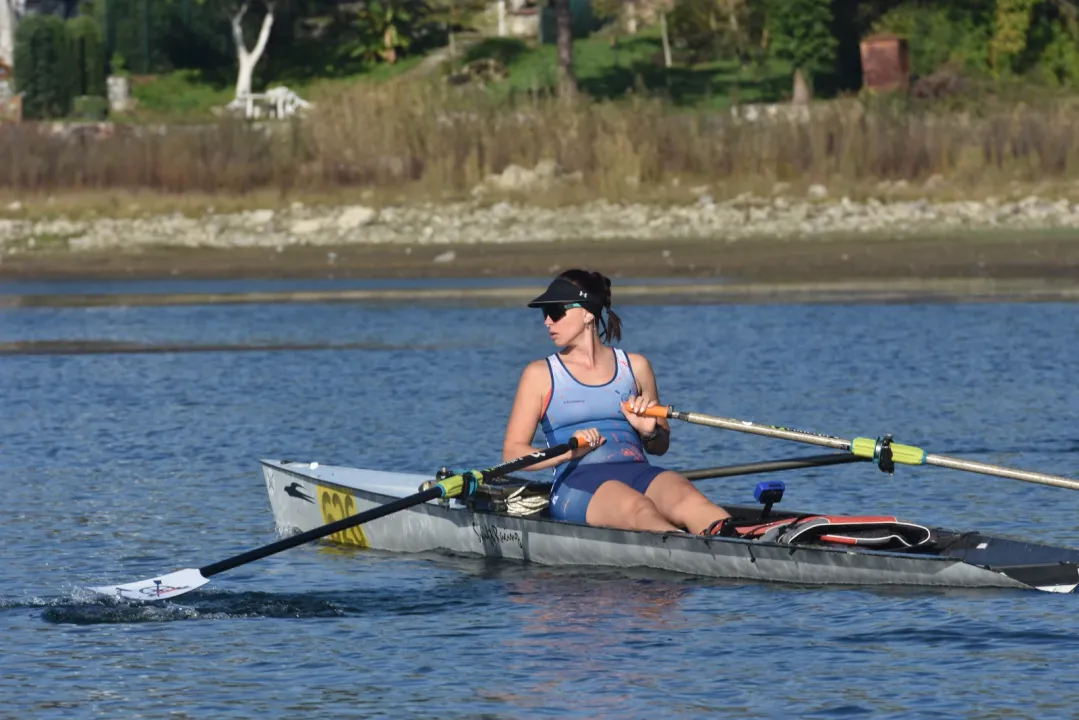Sapanca’da kürek heyecanı: 243 Sporcu 4 bin metrelik parkurda kupa için yarıştı