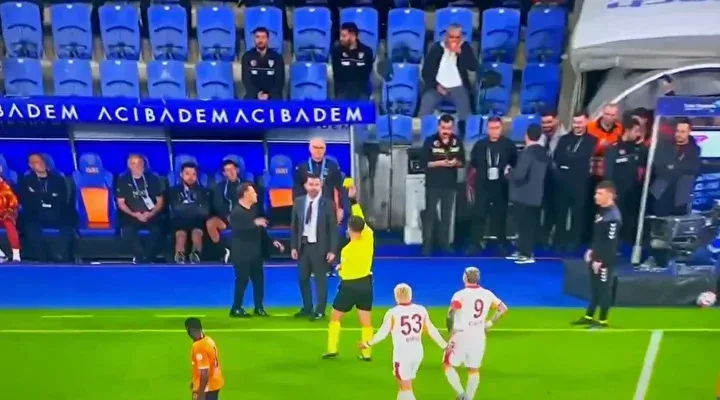 Sarı kart sonrası Okan Buruk’un Sakaryalı hakeme seslenişi gündem oldu!