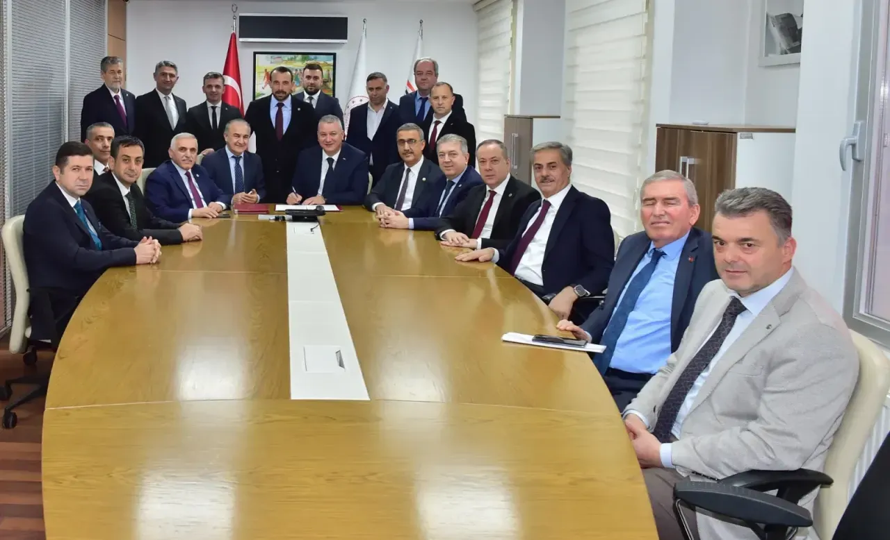 Serdivan’da sporun geleceğine imza atıldı