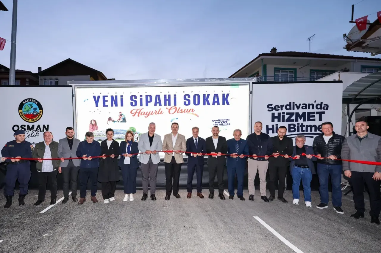 Serdivan'ın "piyasa sokağı" yeni yüzüne kavuştu