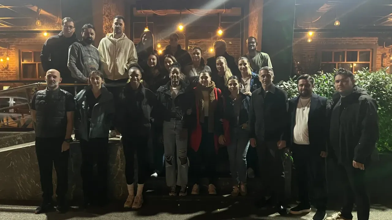 Sultanlar, Merinos maçı öncesi moral yemeğinde!