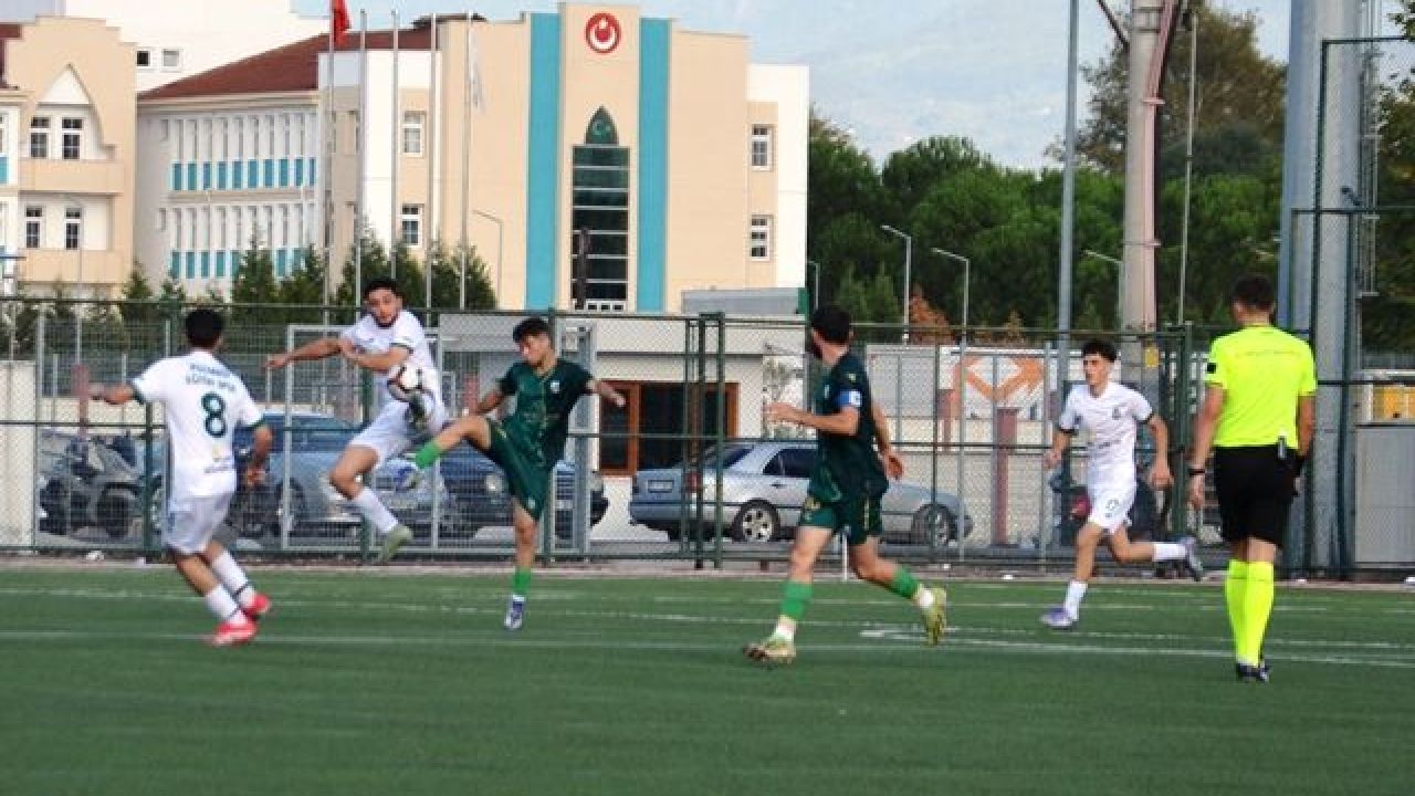 Süper Amatör B’de Alaağaç ve Pazarköy mağlup