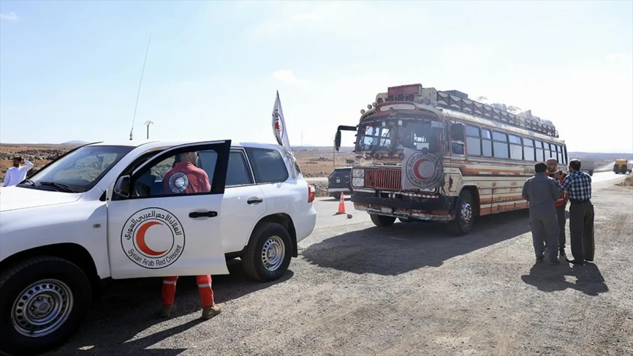 Suriye'nin Süveyda ilinde Dürzi silahlı gruplar ile Arap aşiretler arasında esir takası