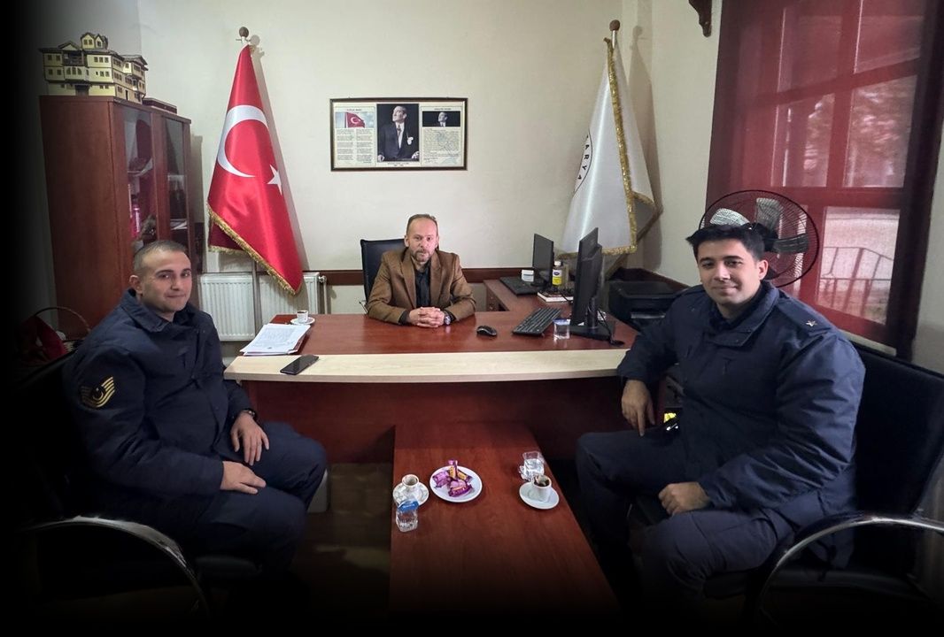 Taraklı İlçe Jandarma Komutanlığı'ndan Murat Diri'ye ziyaret