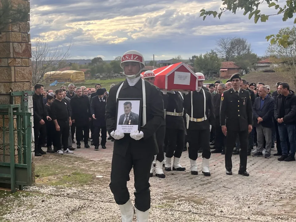 Tekirdağ'da vefat eden Kıbrıs gazisi son yolculuğuna uğurlandı