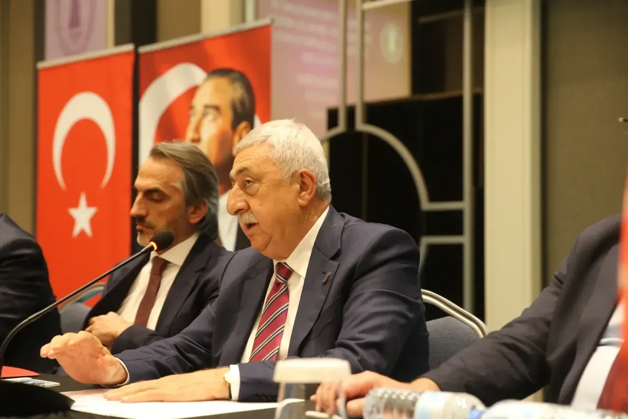 TESK Başkanı Palandöken: Esnaf hak ettiği gelir düzeyine erişirse, vergi verir